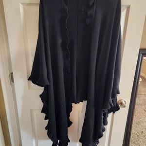 Black Shawl from Avenue
